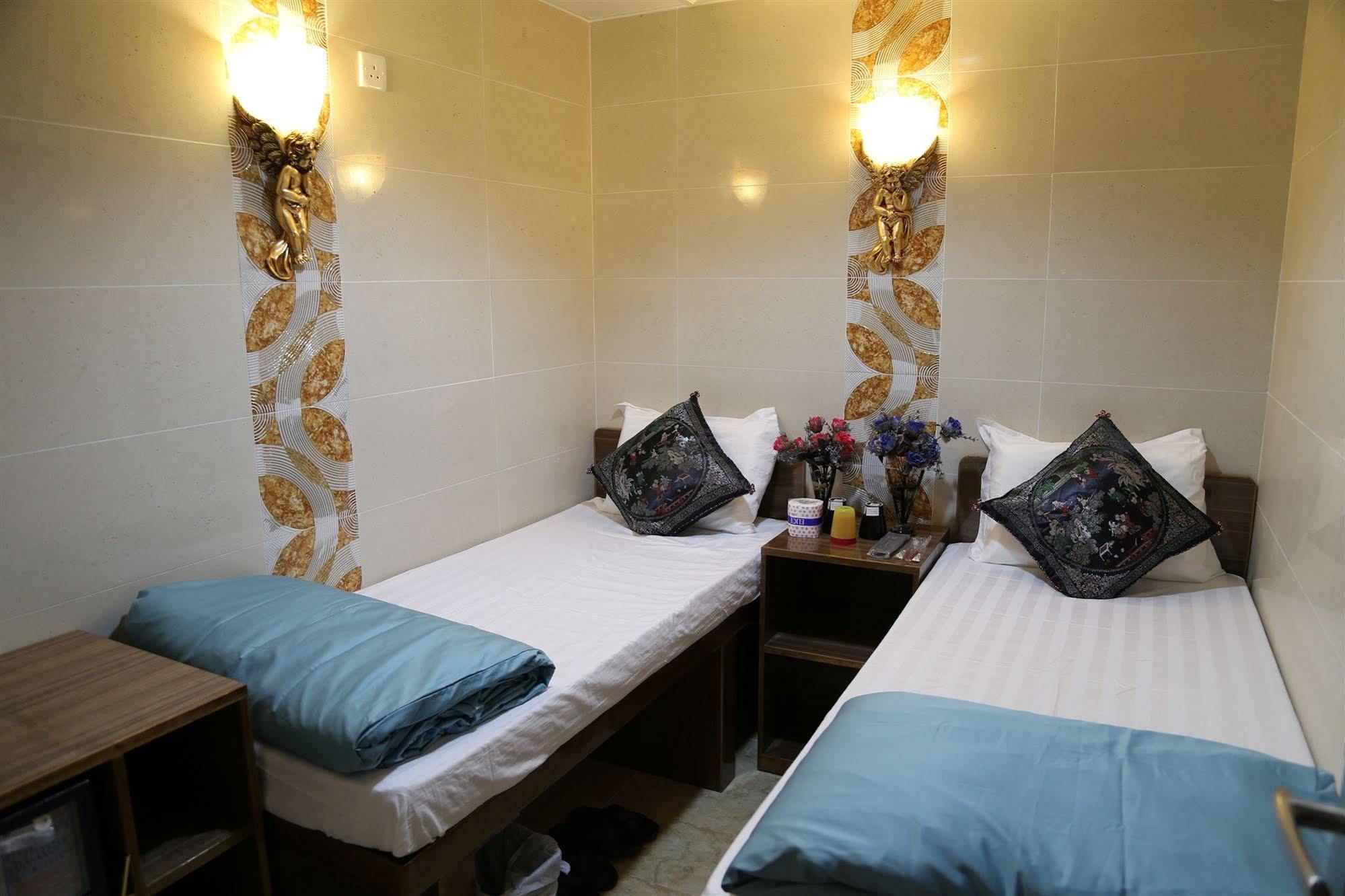 Euro Hostel Hongkong Buitenkant foto